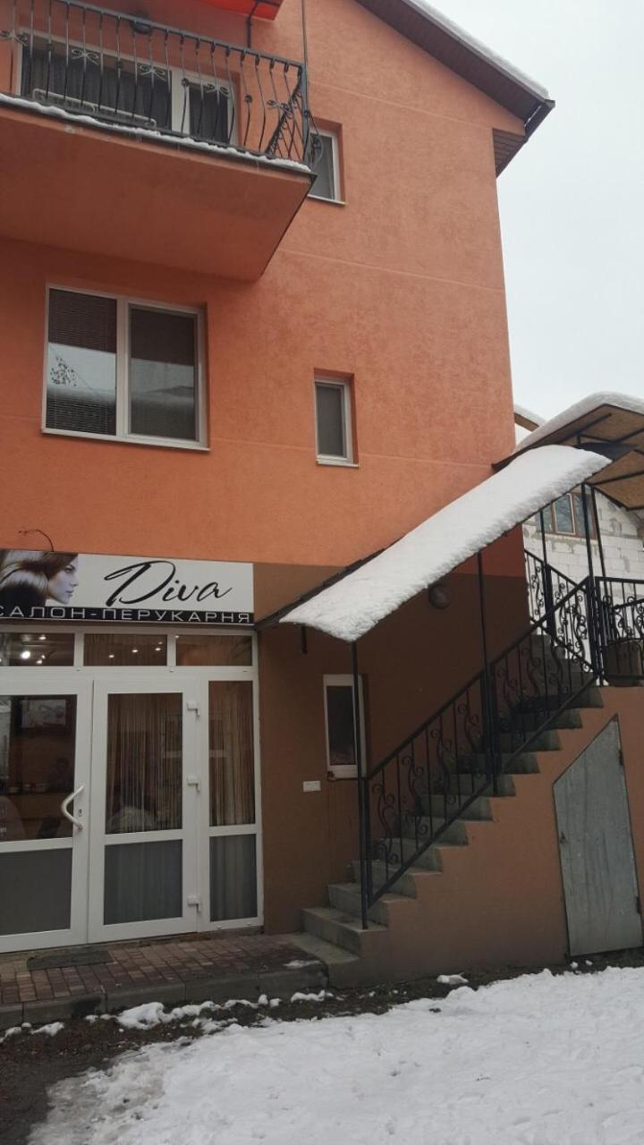Zatishok Guest House Rakhiv Exterior photo