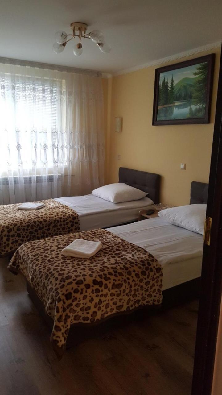 Zatishok Guest House Rakhiv Exterior photo